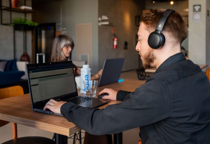 b544_ba_01_p_2048x1536